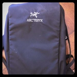 Arc’teryx BLADE 6 bag